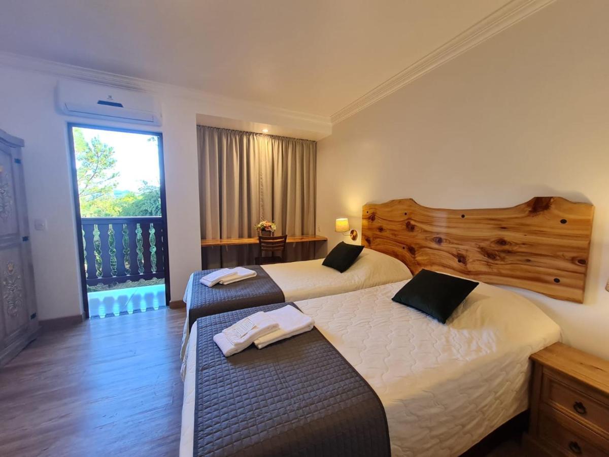 Hotel Schneider Treze Tílias エクステリア 写真