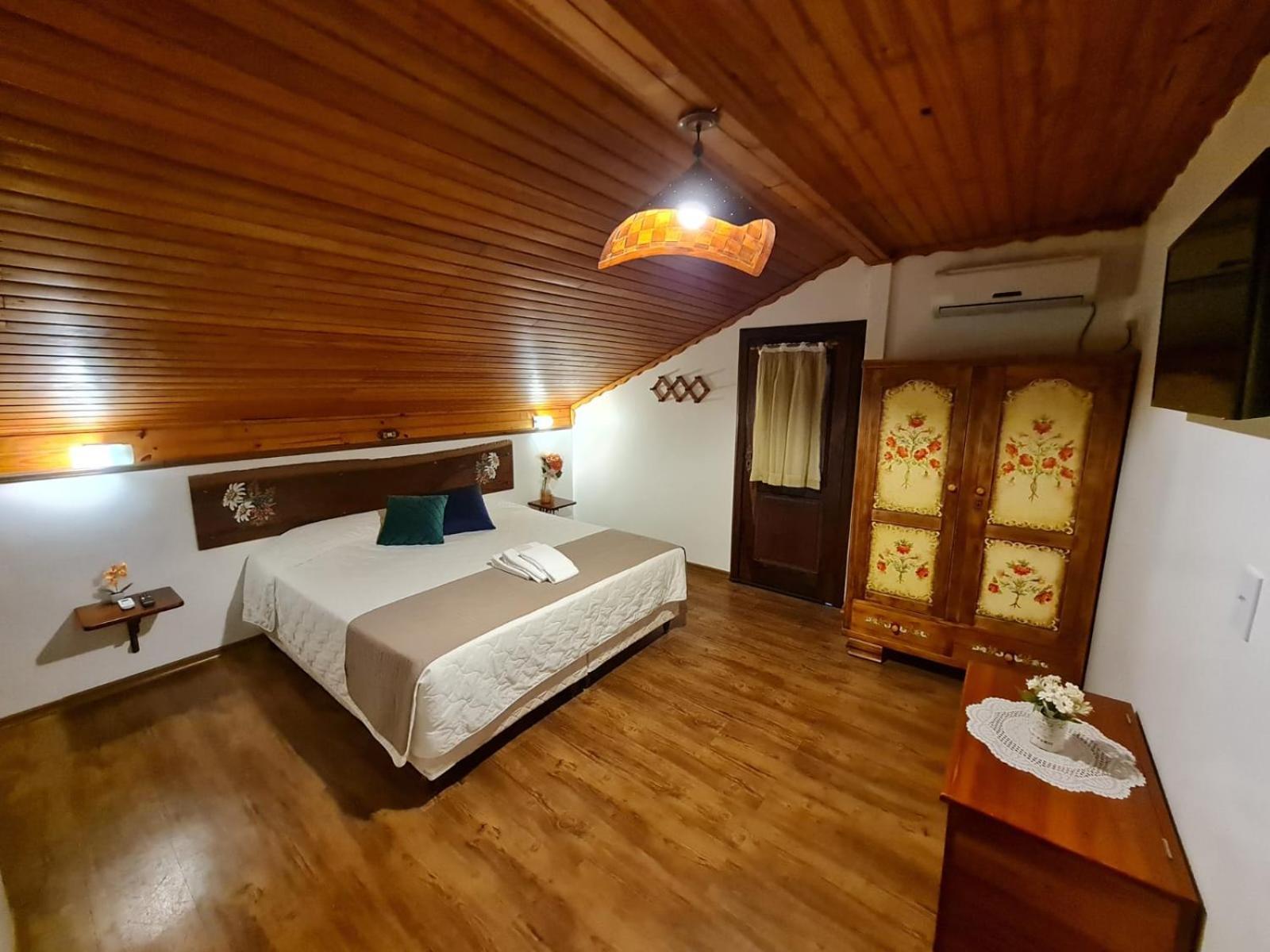 Hotel Schneider Treze Tílias エクステリア 写真