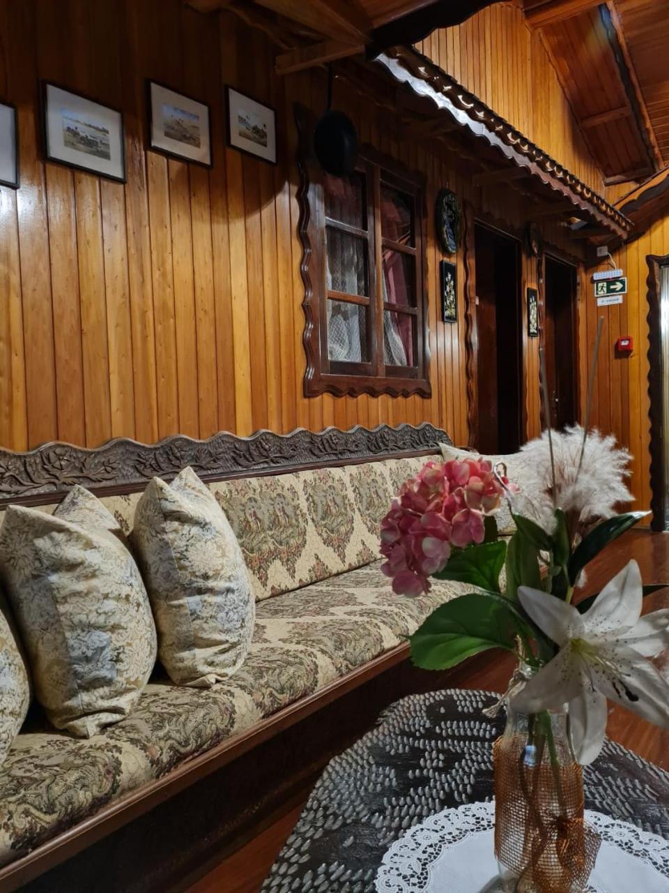 Hotel Schneider Treze Tílias エクステリア 写真