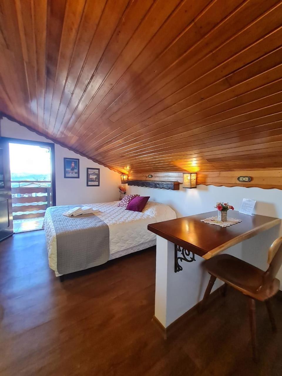 Hotel Schneider Treze Tílias エクステリア 写真